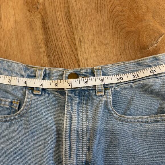 Vintage American Apparel High-Waisted Light Blue Denim Shorts Rolled Hem - Picture 5 of 7